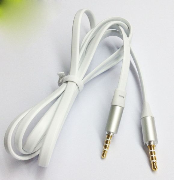 Cabo De Som Audio Carro Auxilar Iphone Galaxy